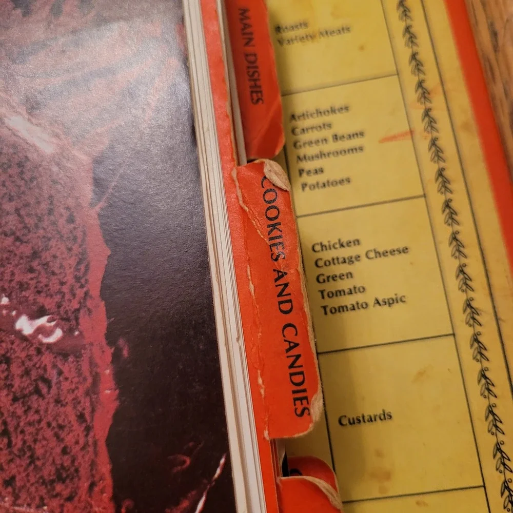Betty Crocker 1971 Cookbook Ring Bound Red Vintage Retro 9th Printing Pie Cover - Picture 6 of 11